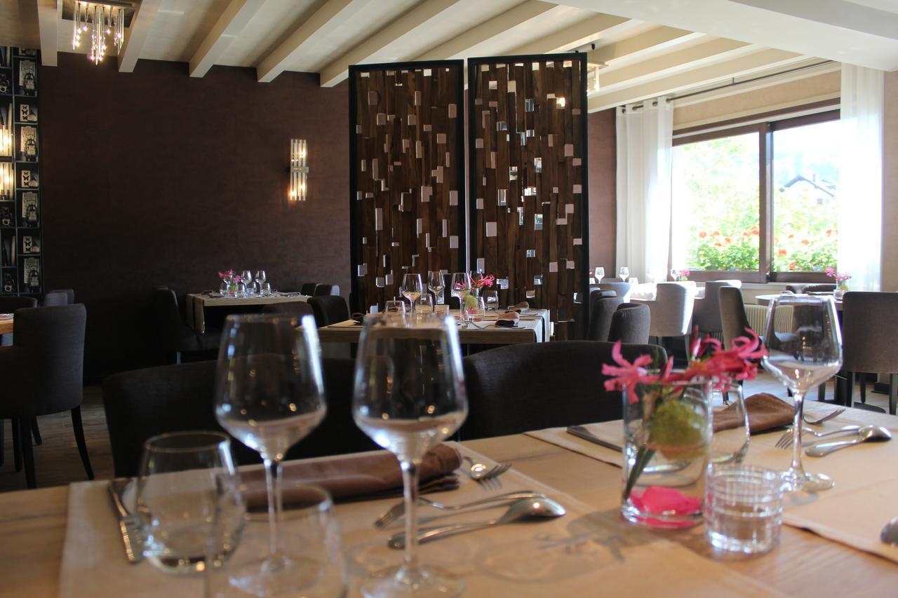 Hotel-Restaurant Le Sorgia Бельгард-сюр-Валзерин Экстерьер фото